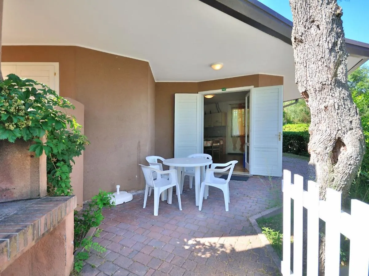 Apartment Villaggio Tivoli-1 By Interhome ビビオーネ